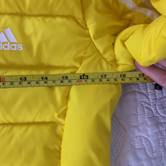 Adidas Bright Yellow Lightweight Puffer jacket Size S