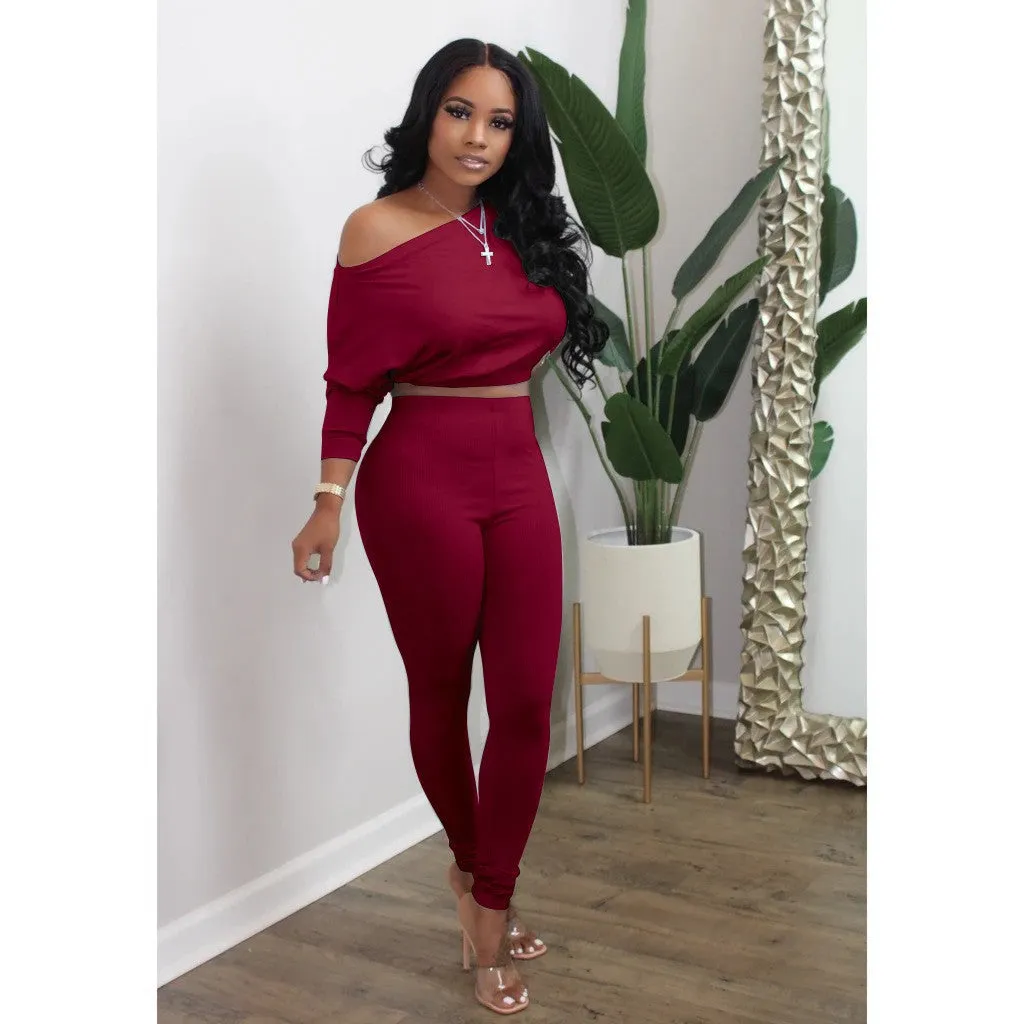 Chic Off-Shoulder Long-Sleeve Crop Top and High-Waist Leggings Set