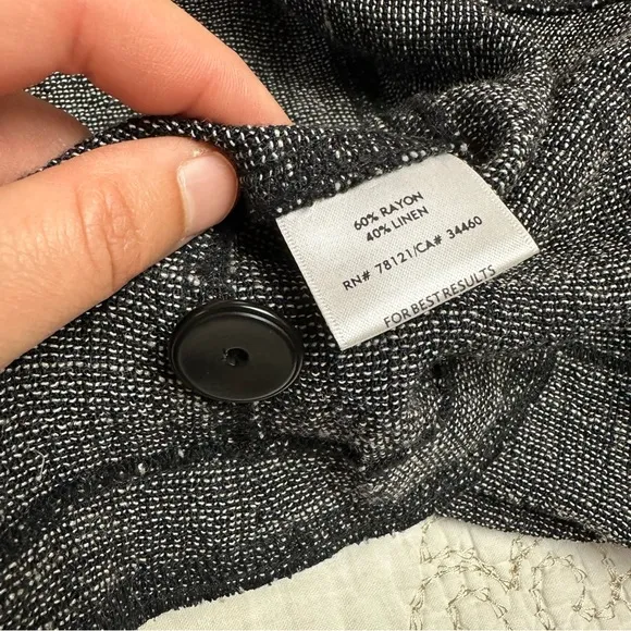 Eileen Fisher lightweight black &amp; white jacket