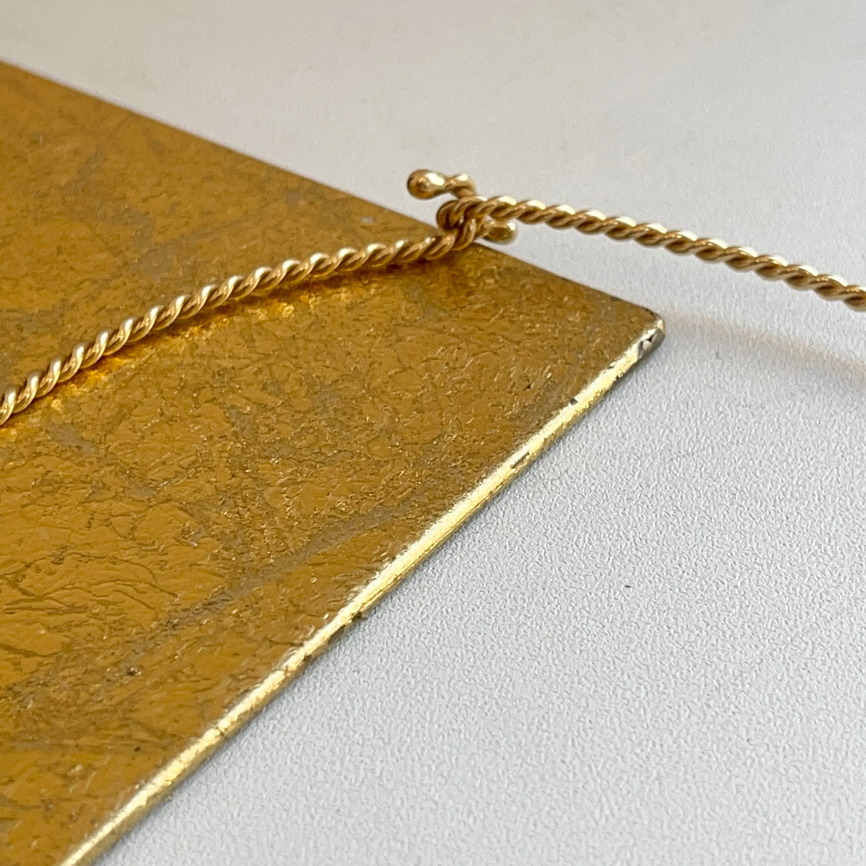 Estate 14KT Yellow Gold Twisted Tube Round Collar Necklace