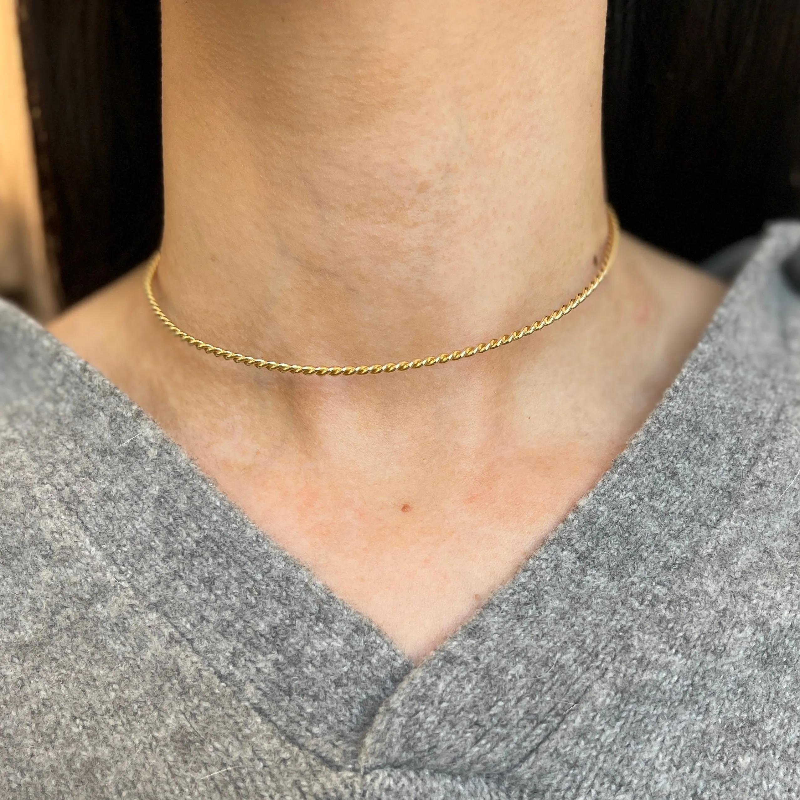 Estate 14KT Yellow Gold Twisted Tube Round Collar Necklace
