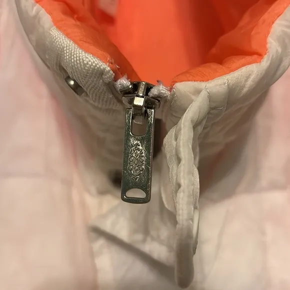 Free People Movement White Coral Juno Packable Puffer Jacket Reversible sz small