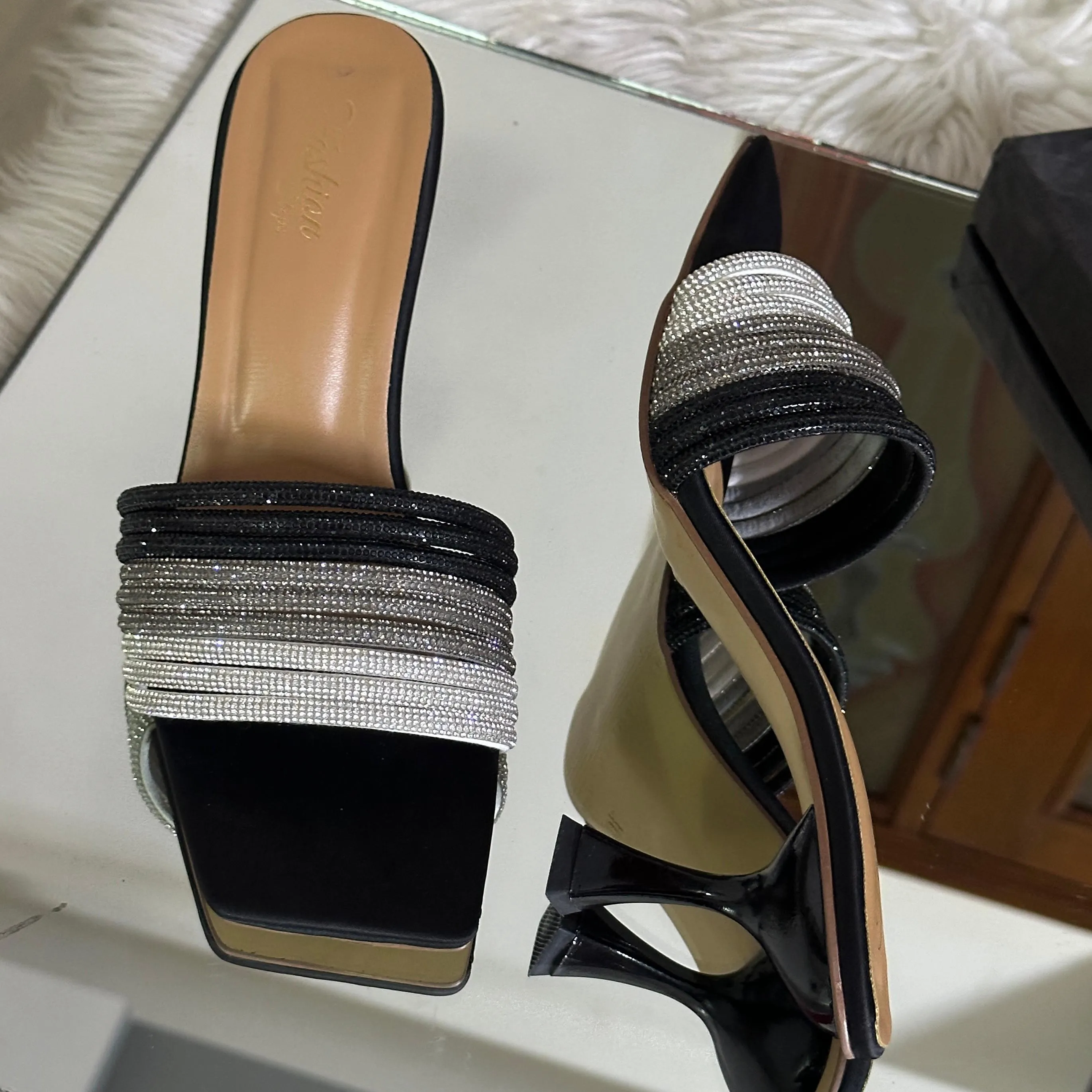 Glamora Heels (Black)