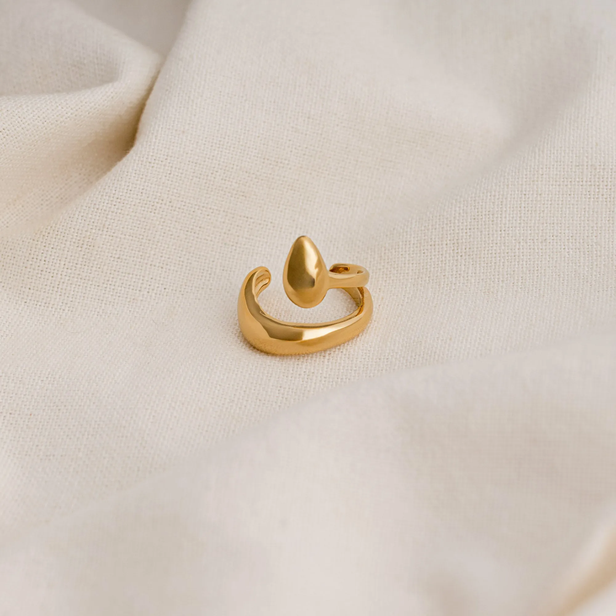 Hesper Ring