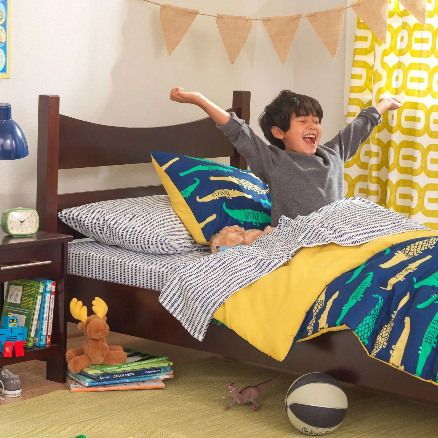 KidKraft Addison Twin Size Bed - Espresso