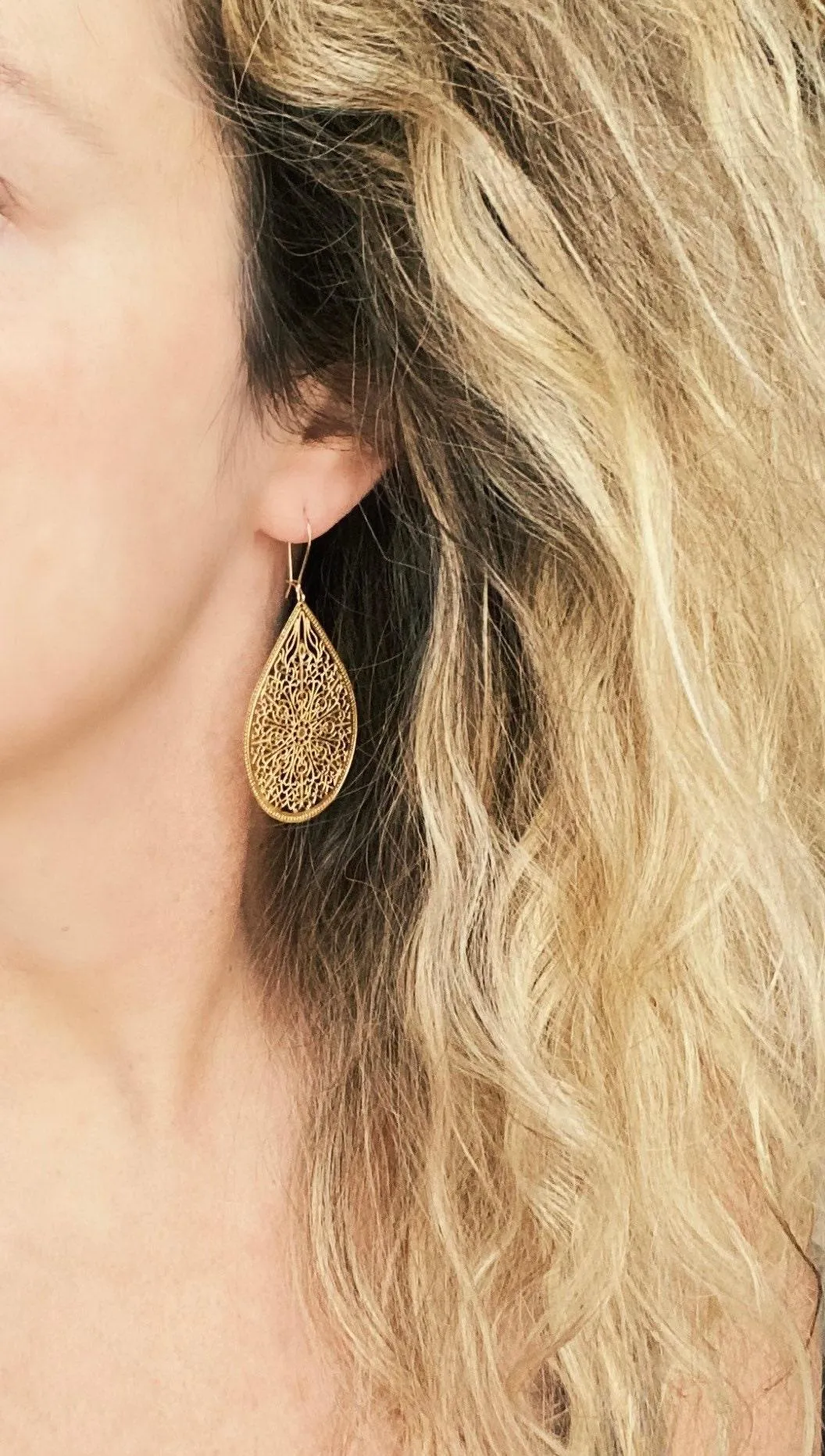 Large Silver Teardrop Earrings, silver filigree earring, statement earrings, large drop earring, cut out earring, big lightweight earrings