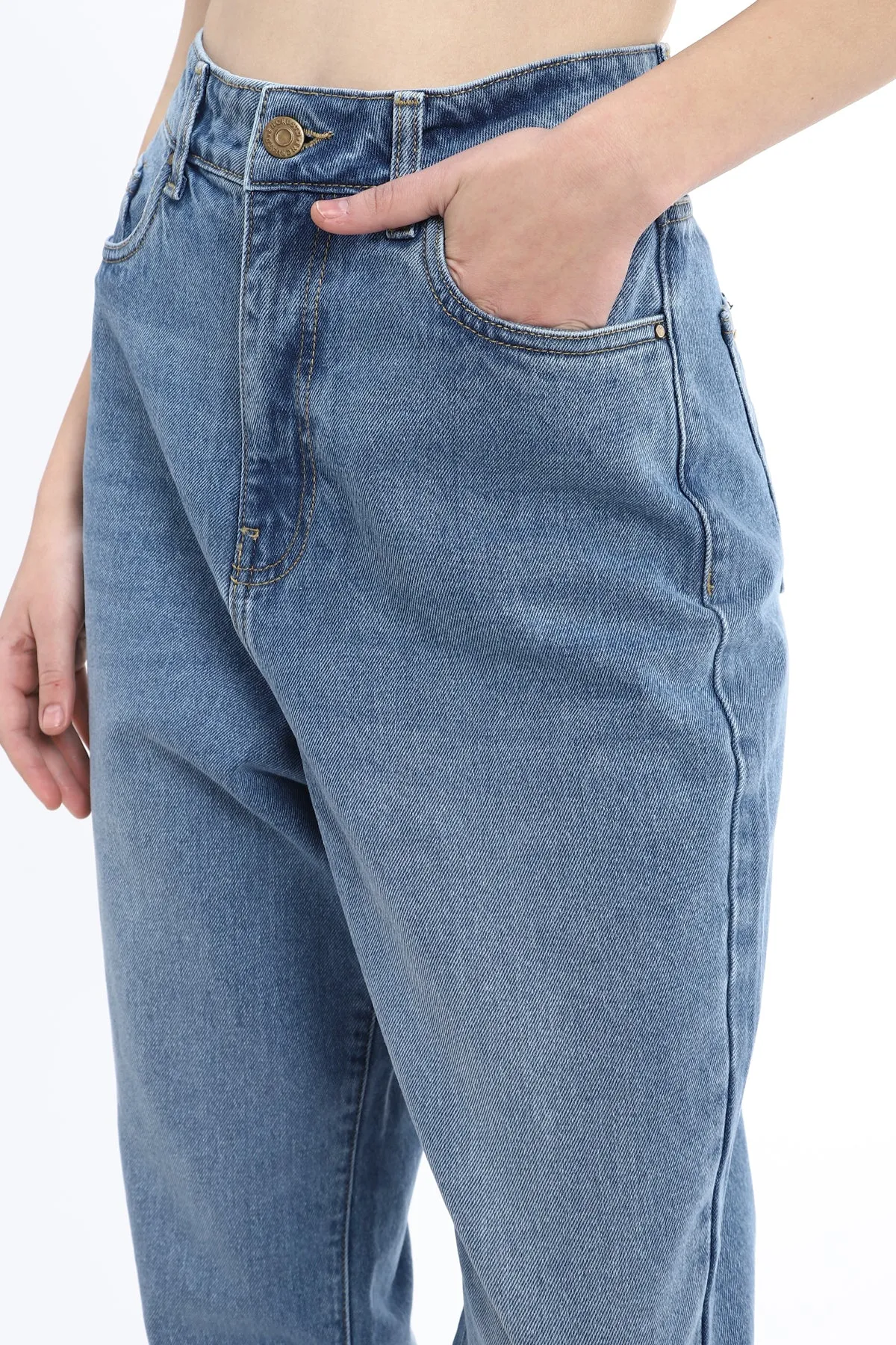 Light wash Mom fit Jeans