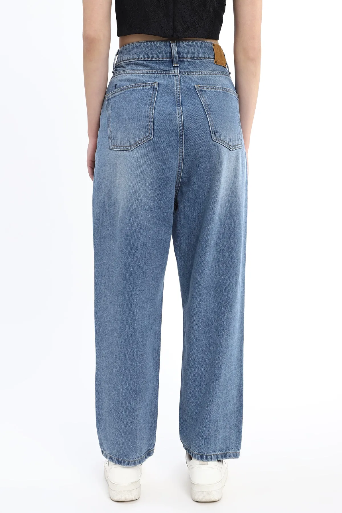 Light wash Mom fit Jeans