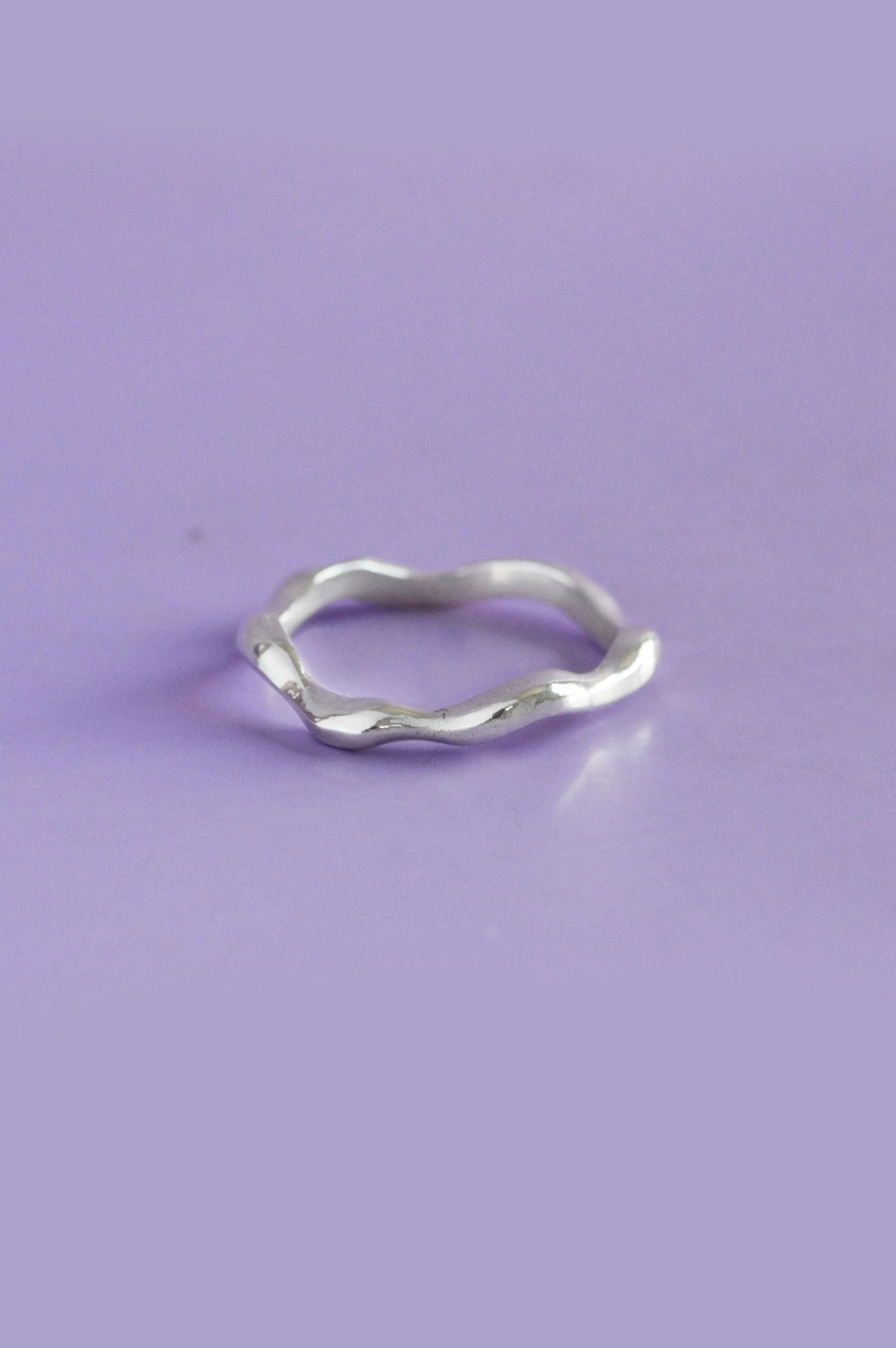 Liquid petite Silver band
