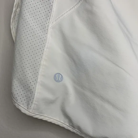Lululemon Women’s Speed Up High-Rise Lined 3.5” Work Out Short in White Size 8