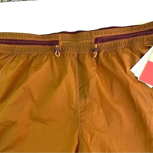 lululemon x Roksanda Break New Ground Short Packable NWT Sz 12
