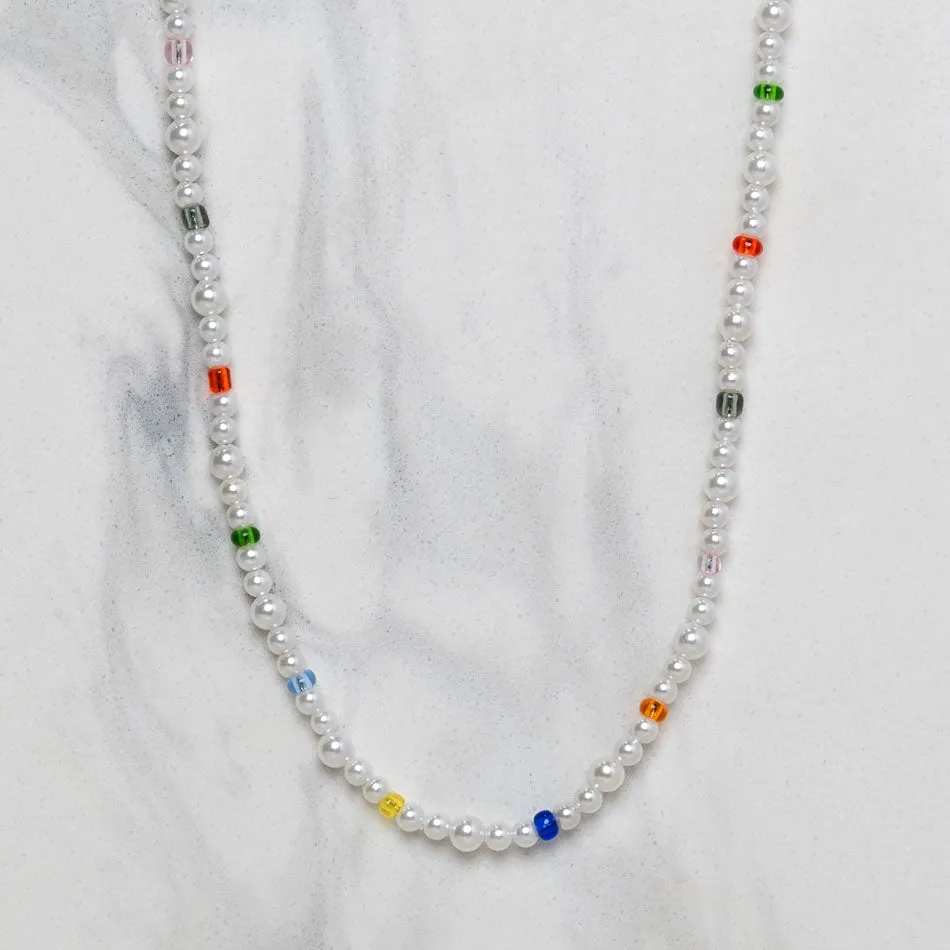 Minimal Pearl Bead Necklace