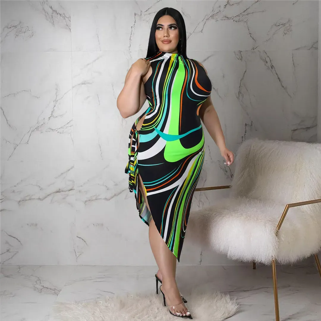 Natalie Plus Size Abstract Print Side Cutout Bodycon Midi Dress