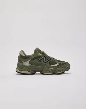 New Balance 9060 Grade-School