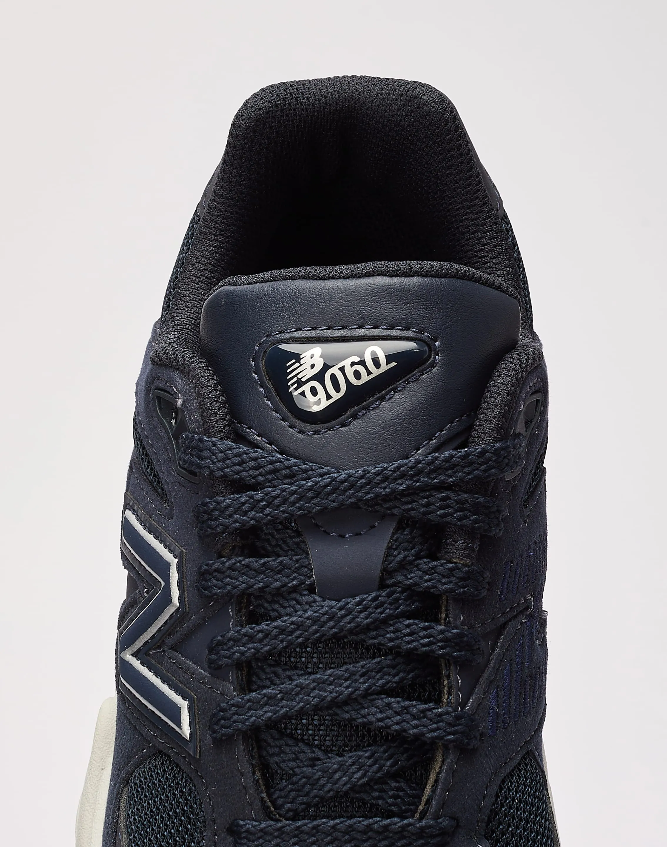 New Balance 9060 Grade-School