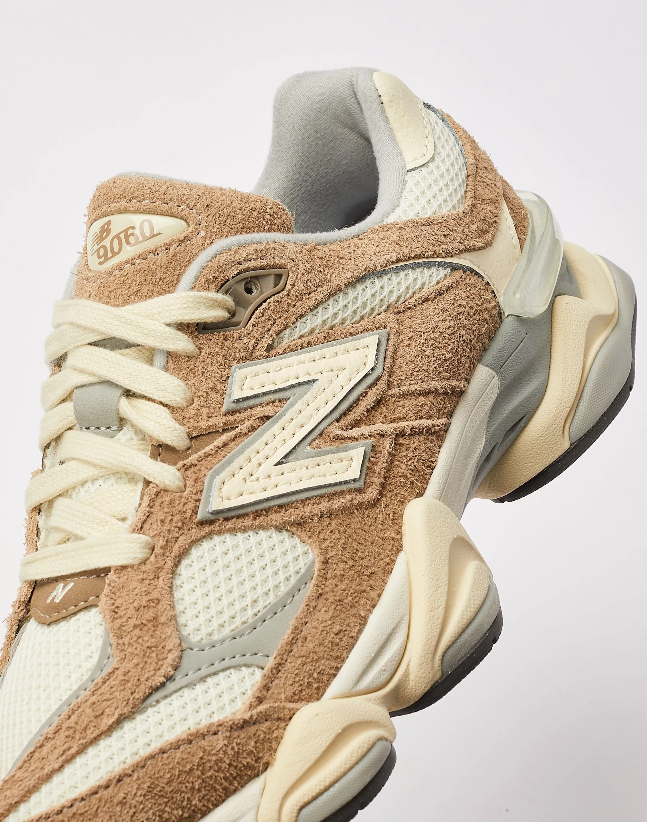 New Balance 9060 Grade-School
