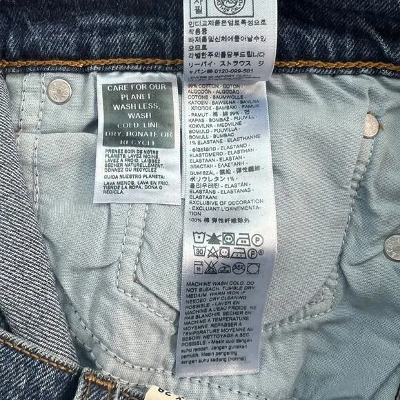 New Women’s Levi’s Premium Wedgie Straight Jeans Size 32x28