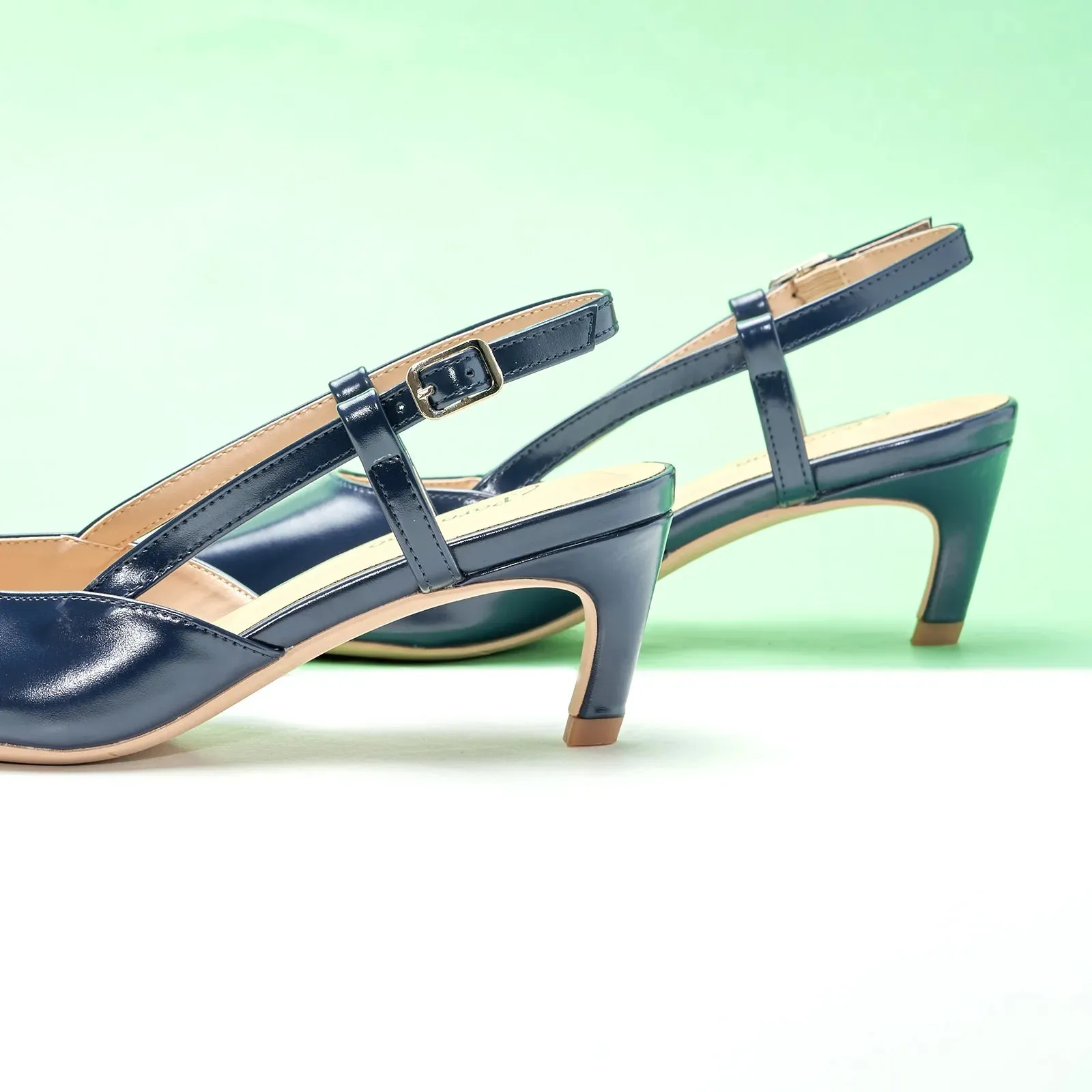 Pointed Toe Slingback Pumps (Helen)