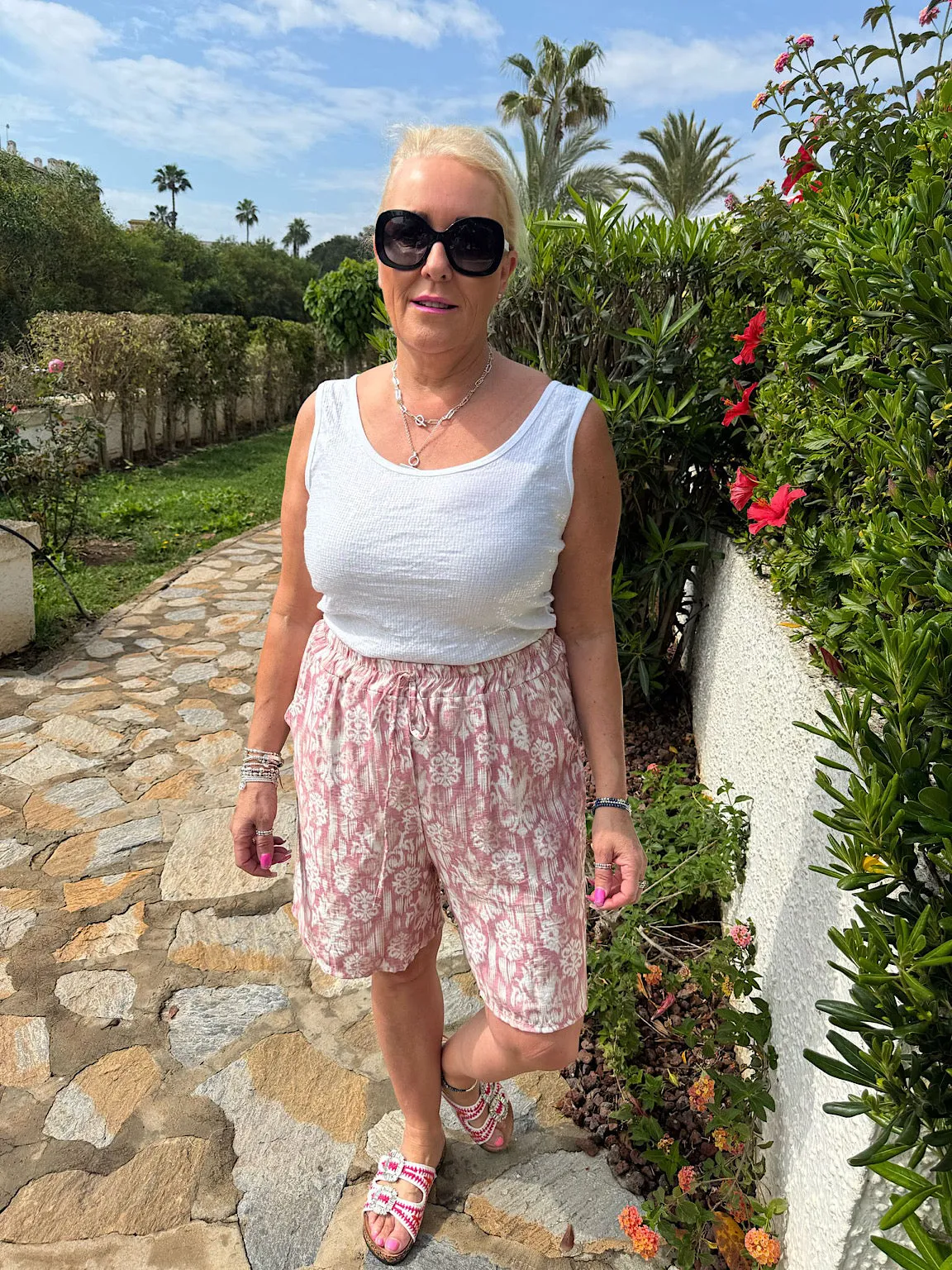 Rose Brushed Damask Print Shorts