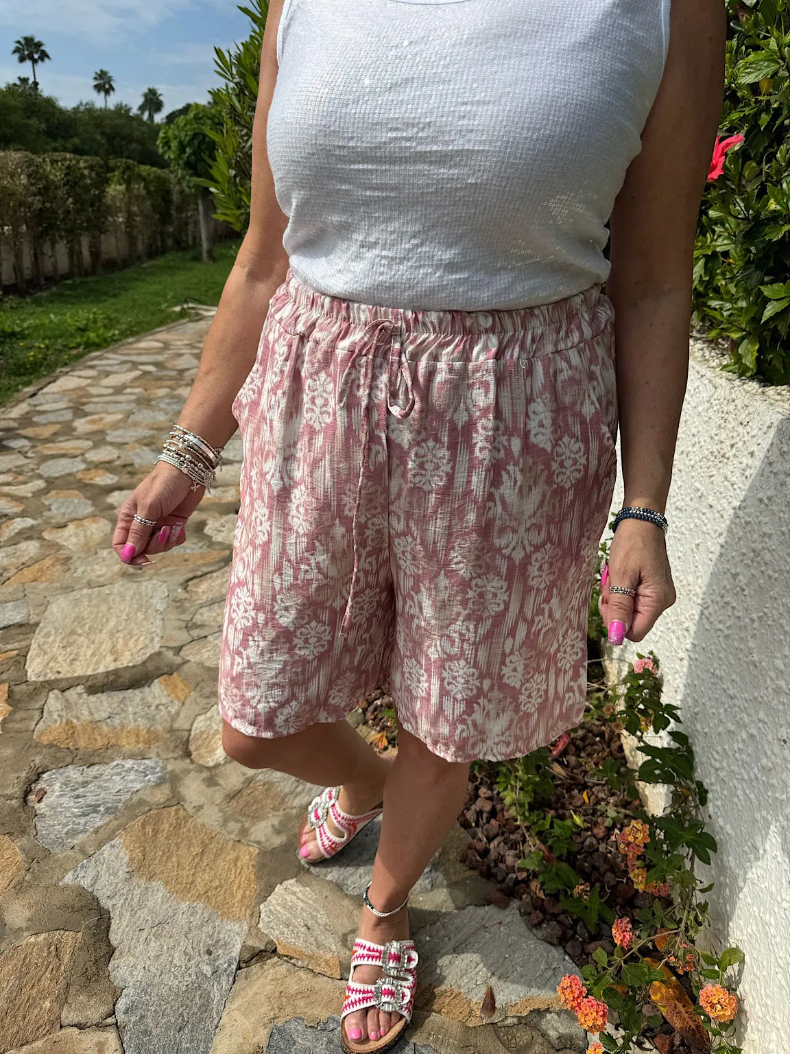 Rose Brushed Damask Print Shorts