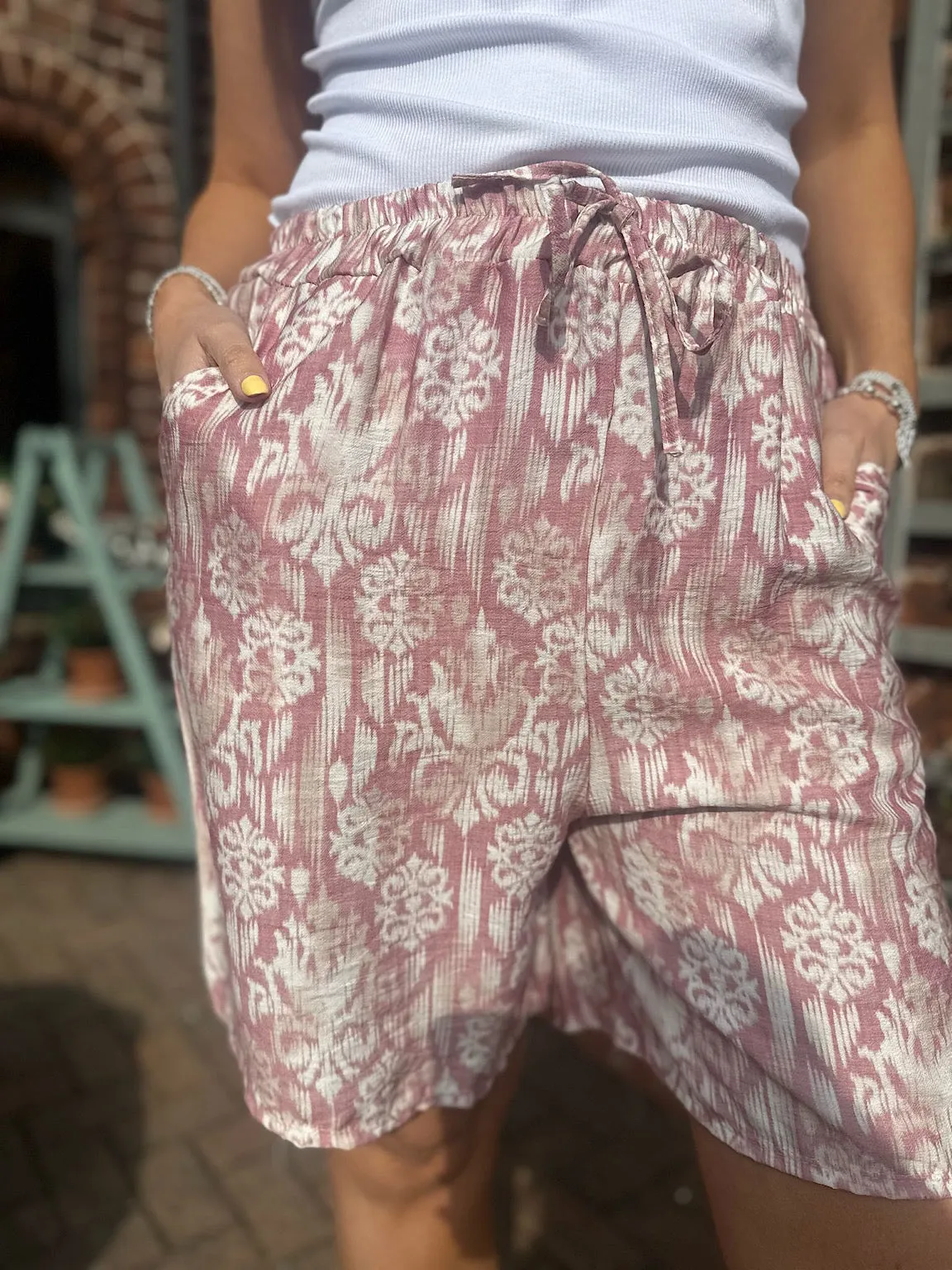 Rose Brushed Damask Print Shorts