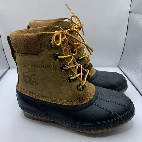 SOREL Youth Cheyanne II Lace Waterproof Insulated Boot for Kids size 2Y D19