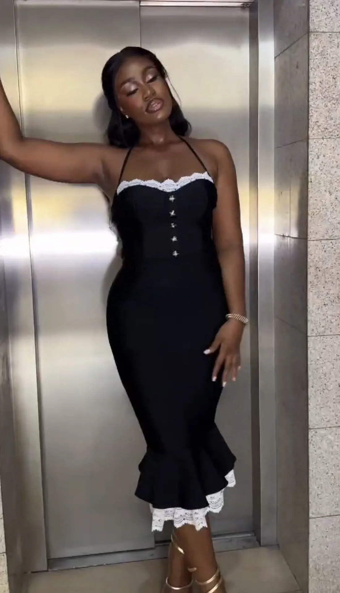 Sultry Lace Edge Halter Neck Strapless Bodycon Dress for Bold Elegance