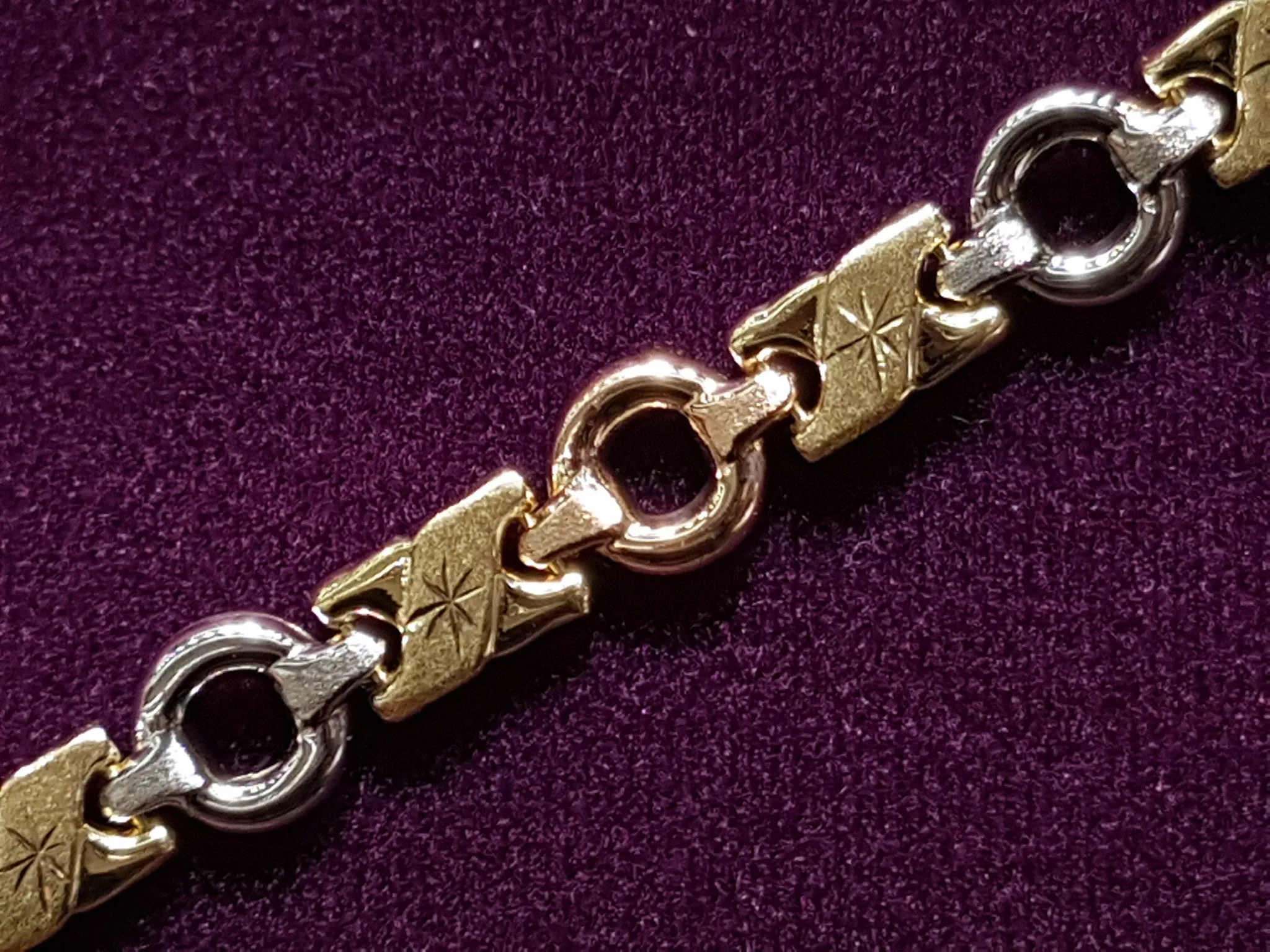Tri-Gold XOXO Necklace 14K