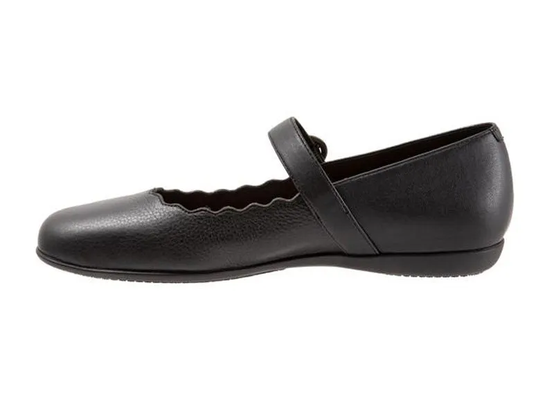 Trotters Sugar - Women's Flat