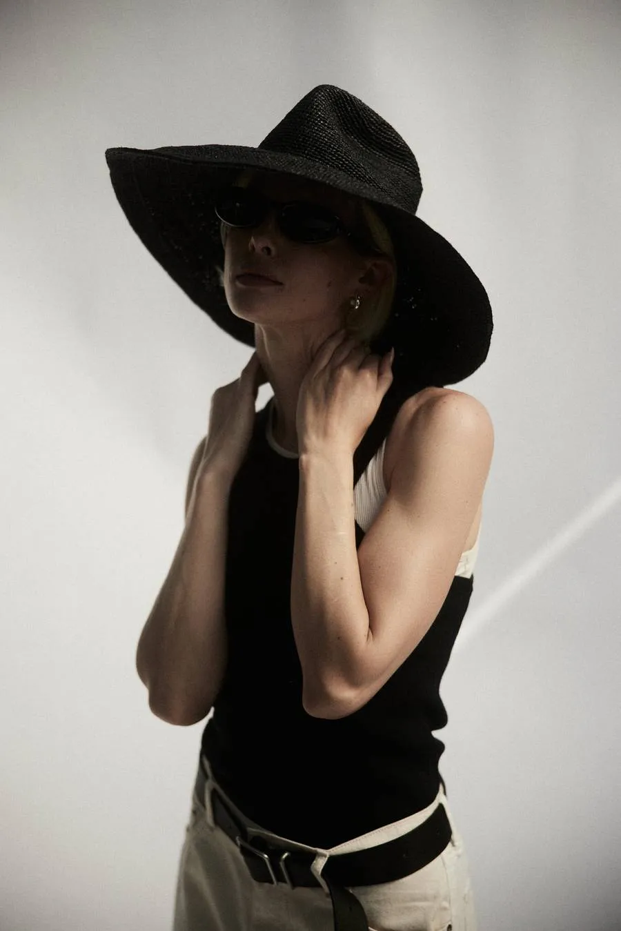 Waverly Hat in Black