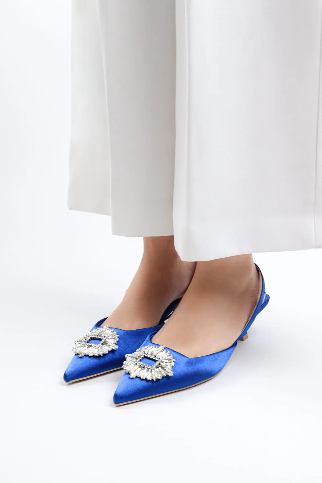 Yunai - Women's Diamond Embellished Kitten Heels